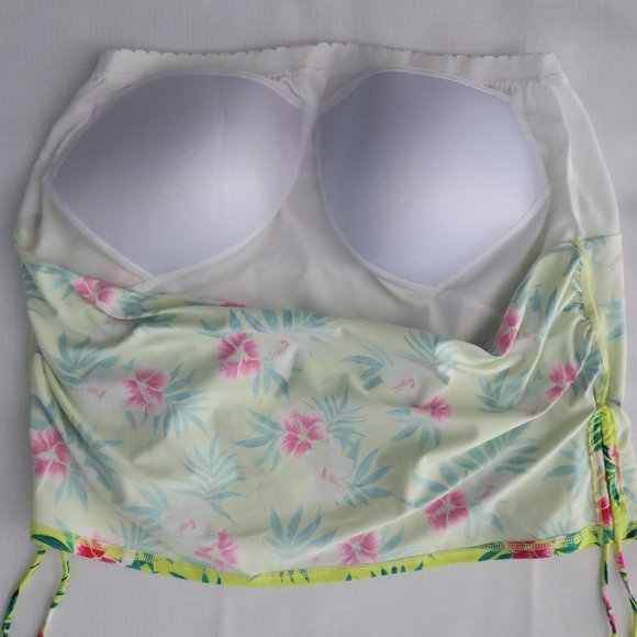 New LANDS END Floral Cropped Swim Top - Picture 3 of 6